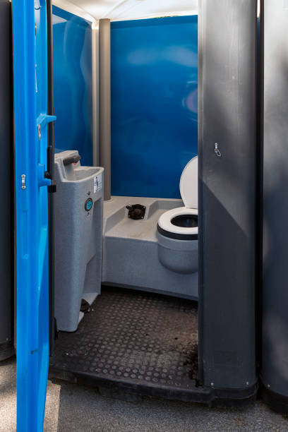 Portable Toilet Options We Offer in Jackson, MI